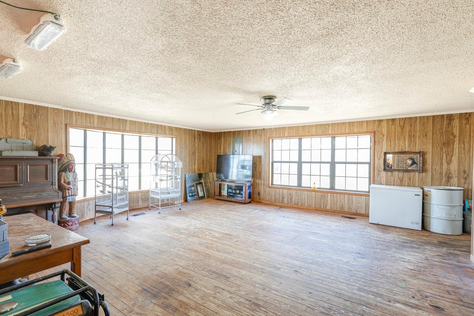12005 C Road 4078 Scurry TX 75158