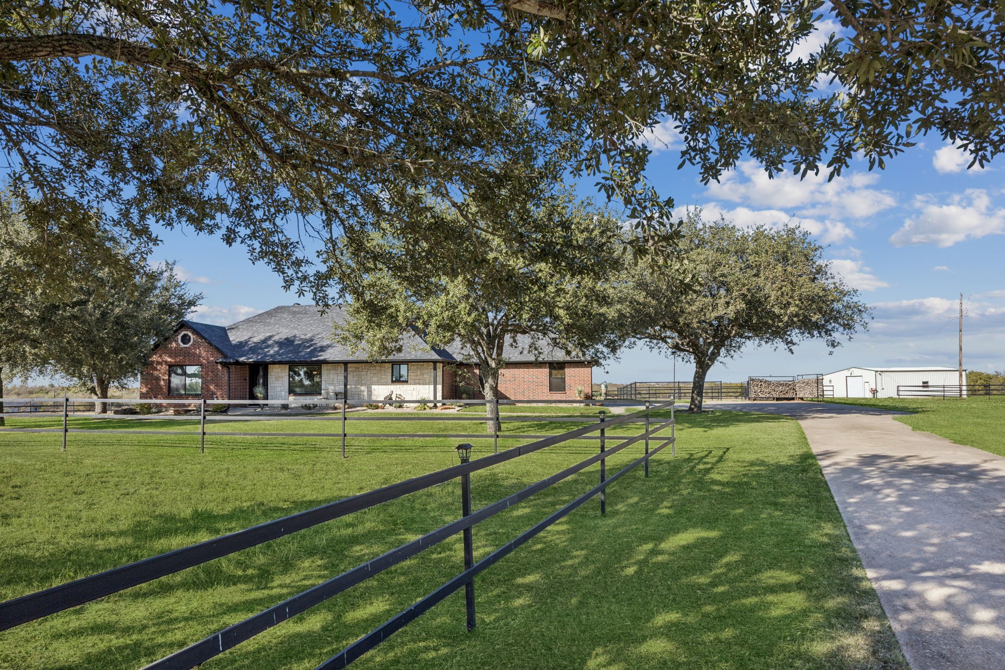 13901 A Fm Road 2860 Kaufman TX 75142