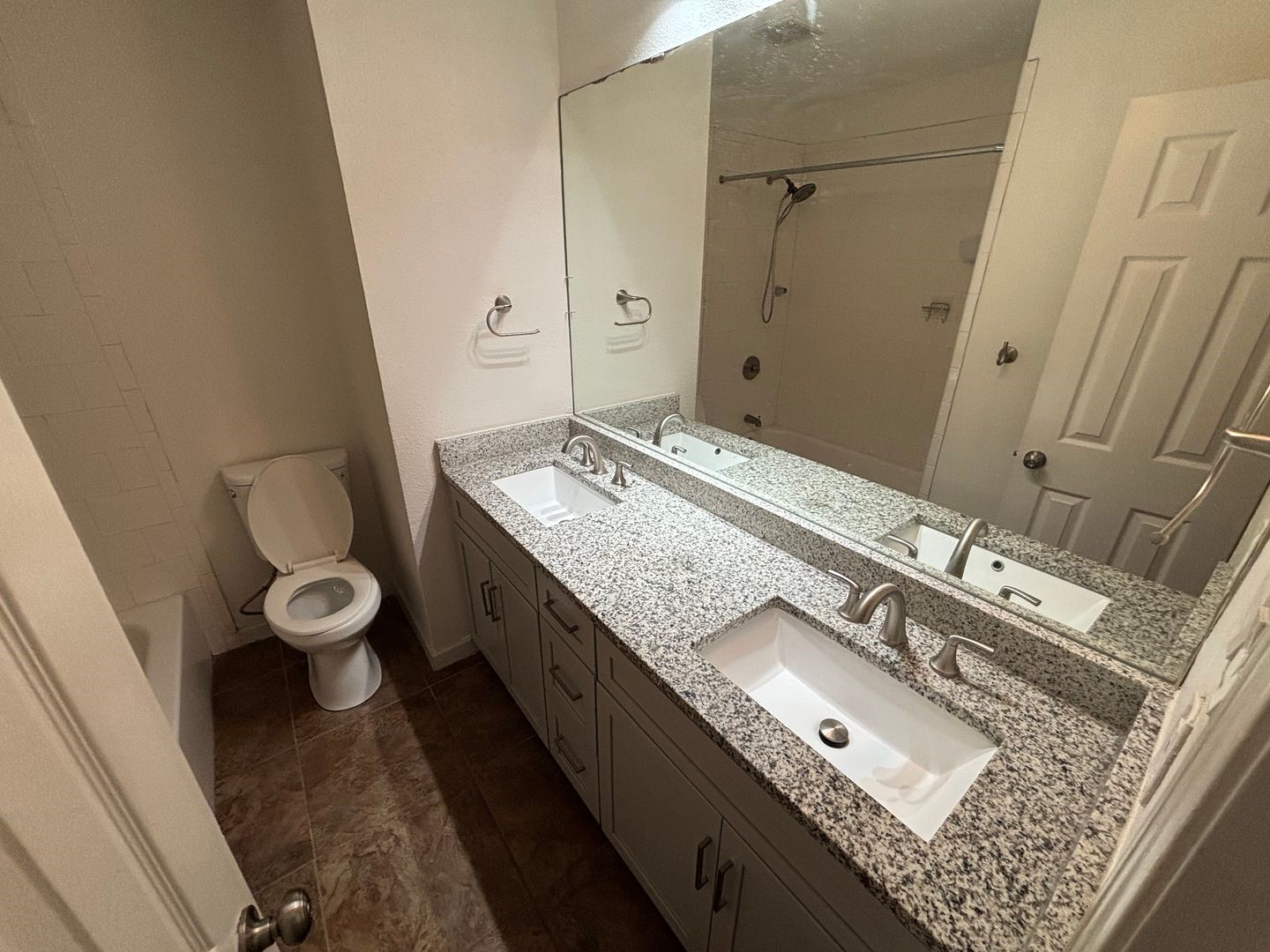 2113 Via Del Norte Carrollton TX 75006