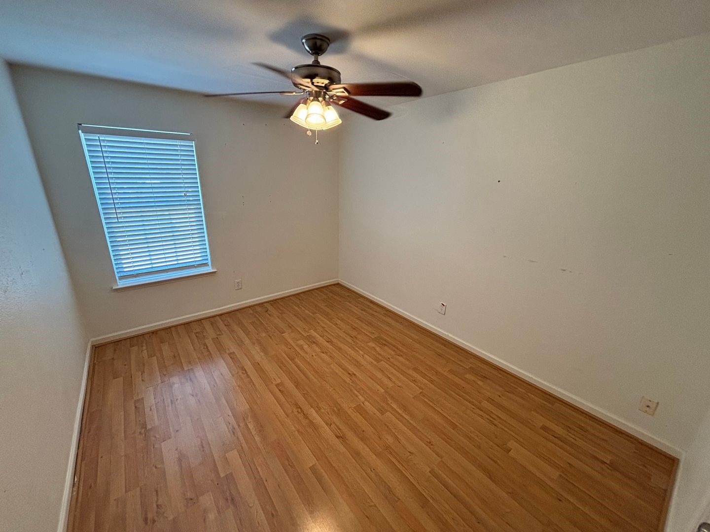 2113 Via Del Norte Carrollton TX 75006