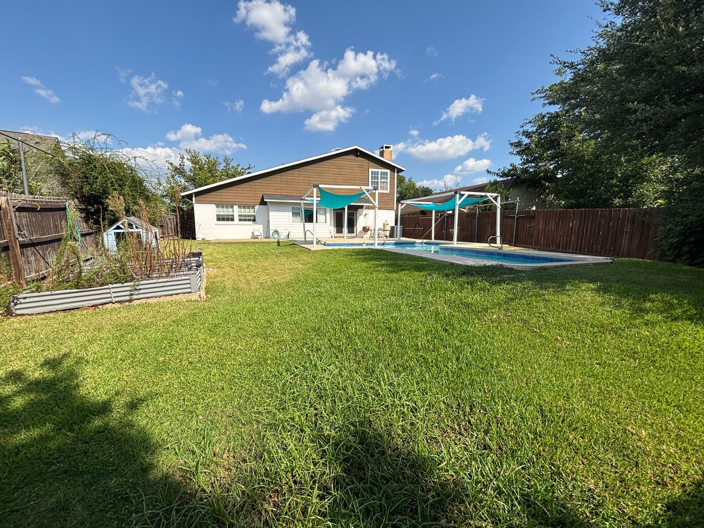 2113 Via Del Norte Carrollton TX 75006
