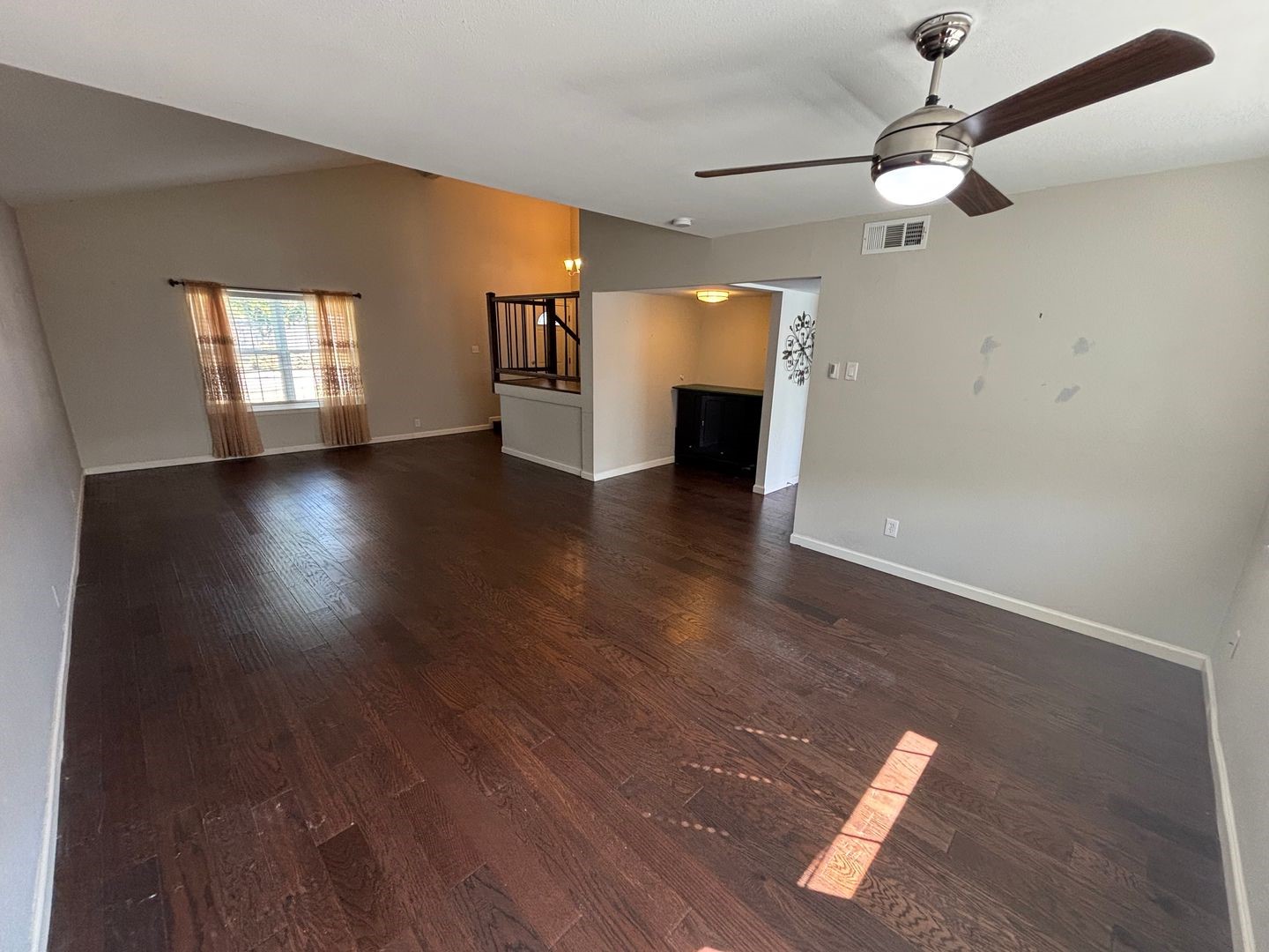 2113 Via Del Norte Carrollton TX 75006