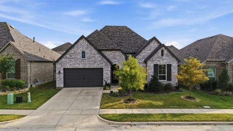 1915 Hillside Court Van Alstyne TX 75495
