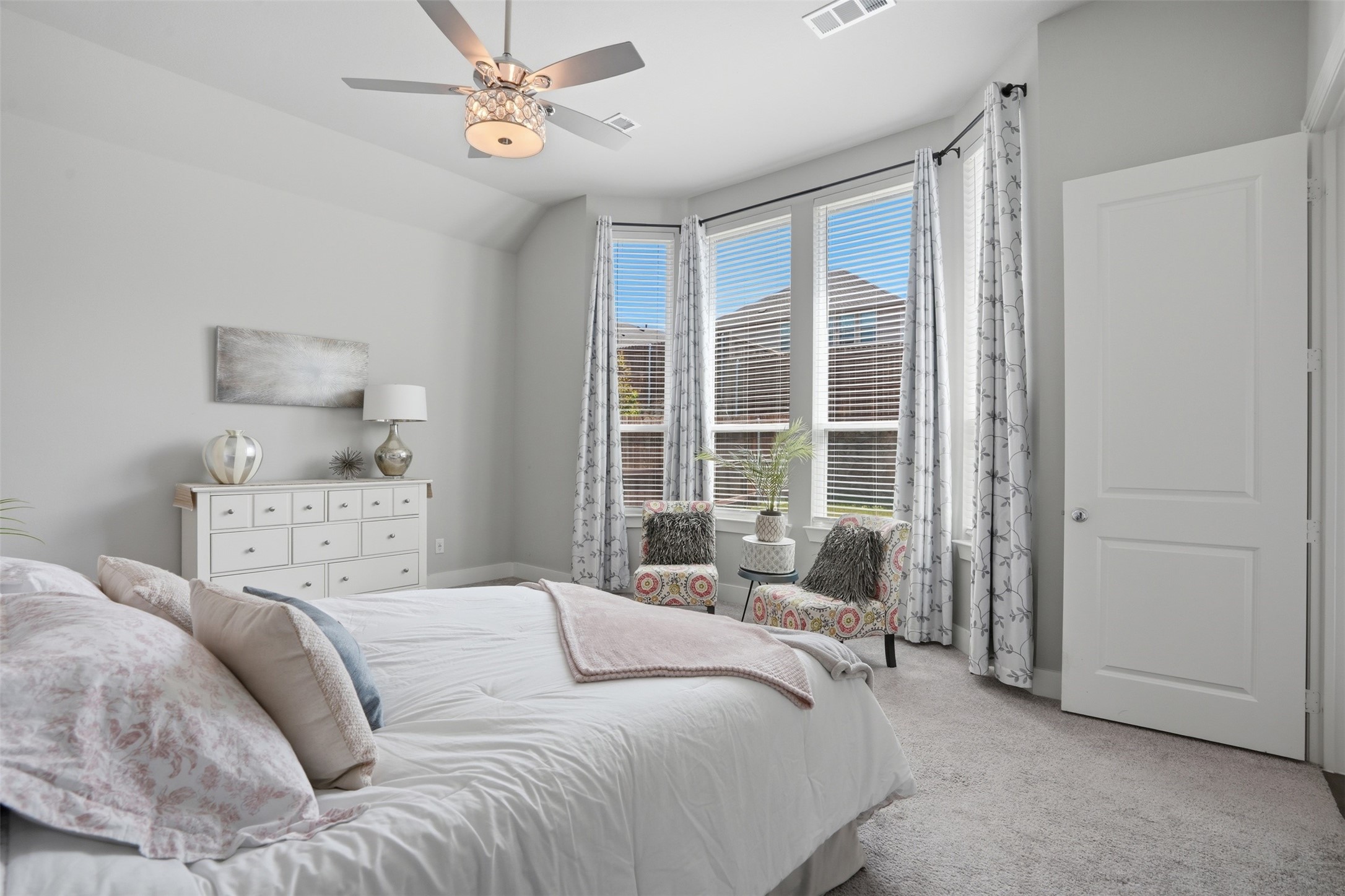 1915 Hillside Court Van Alstyne TX 75495