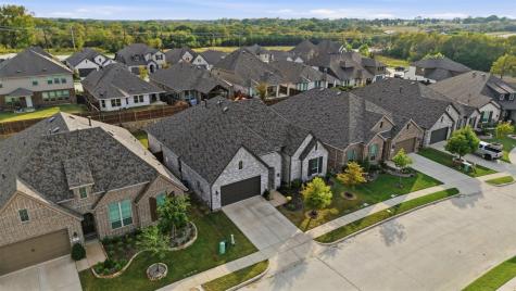 1915 Hillside Court Van Alstyne TX 75495