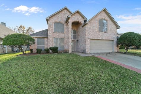 117 Bent Creek Drive Garland TX 75040