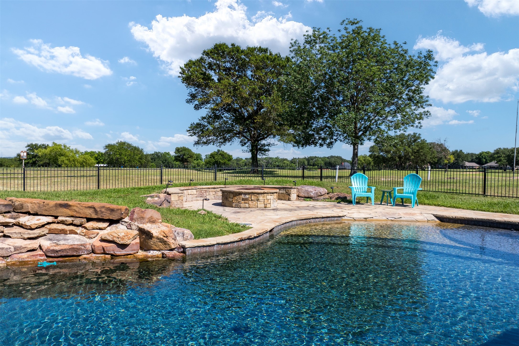 15401 County Road 4052 Kemp TX 75143