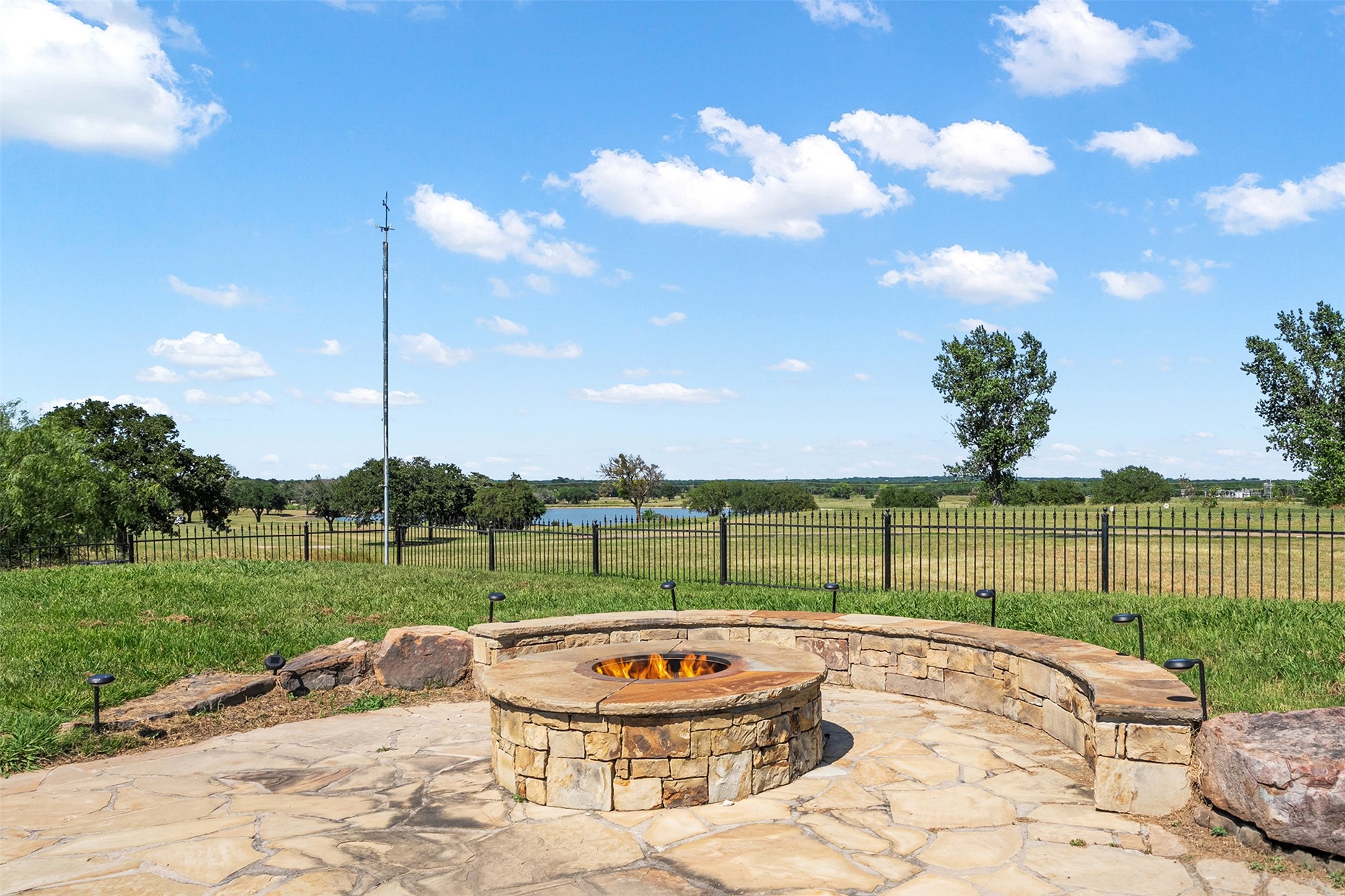 15401 County Road 4052 Kemp TX 75143