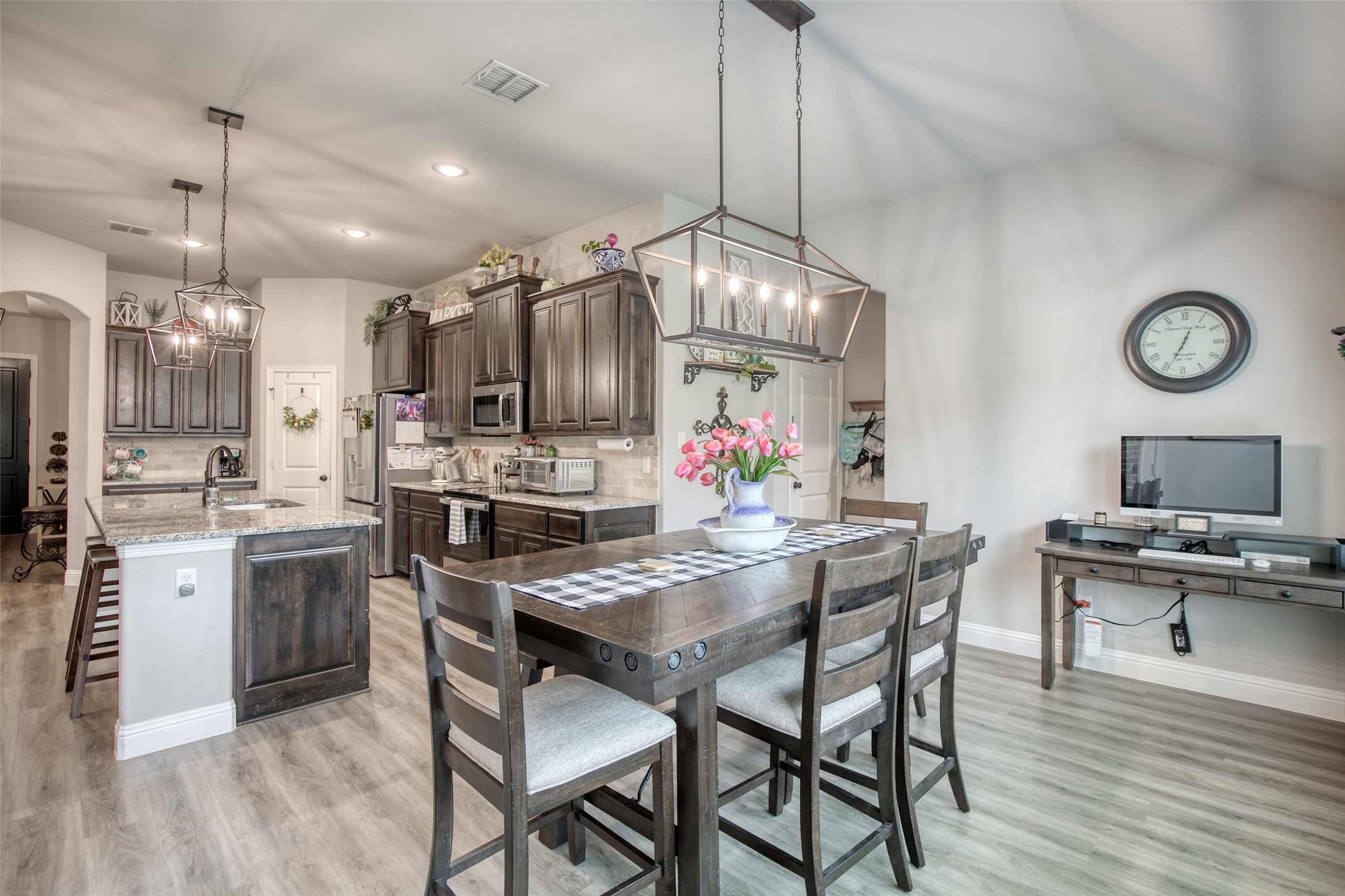 211 Rees Avenue Godley TX 76044