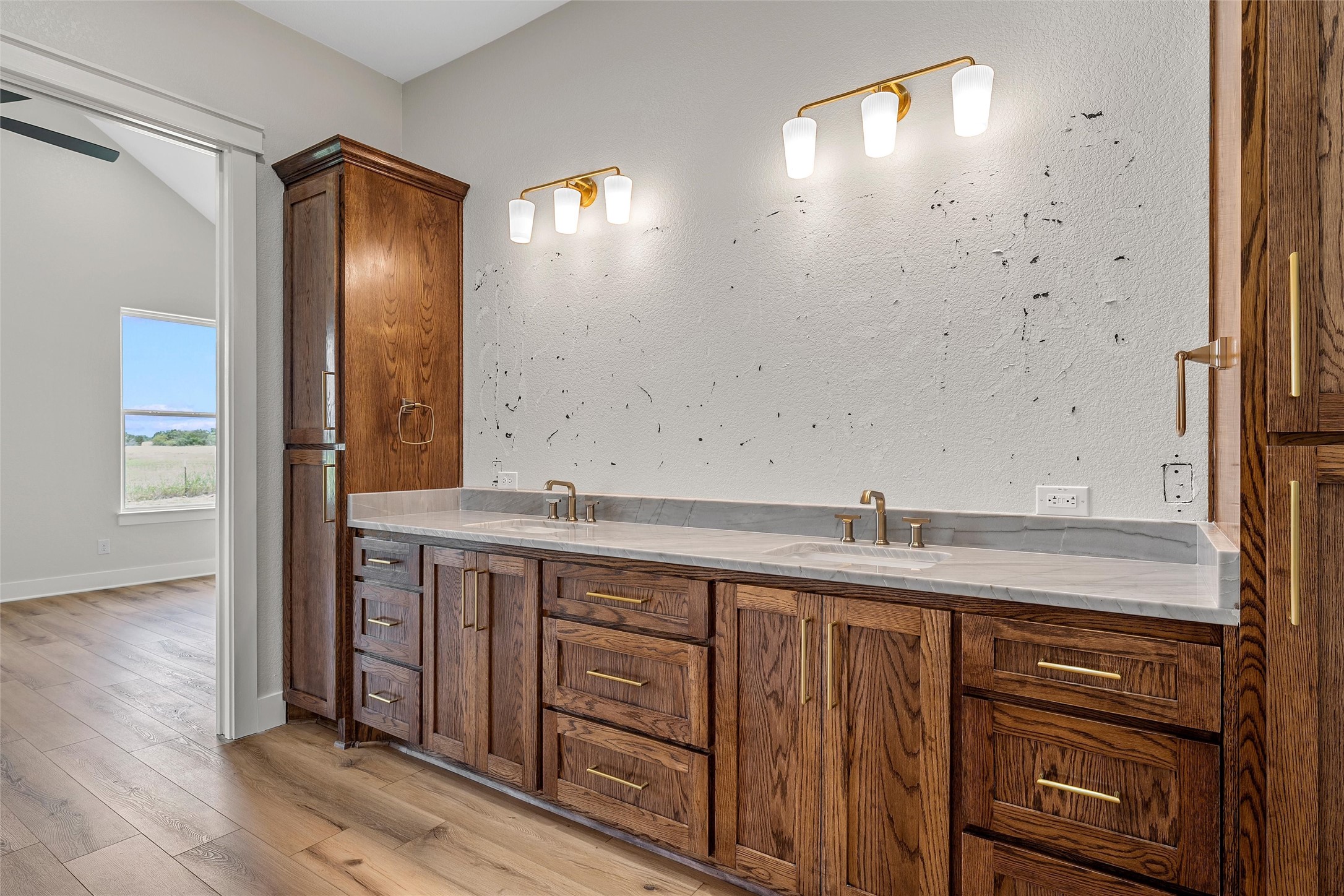 407 Lacek Mill Road China Spring TX 76633