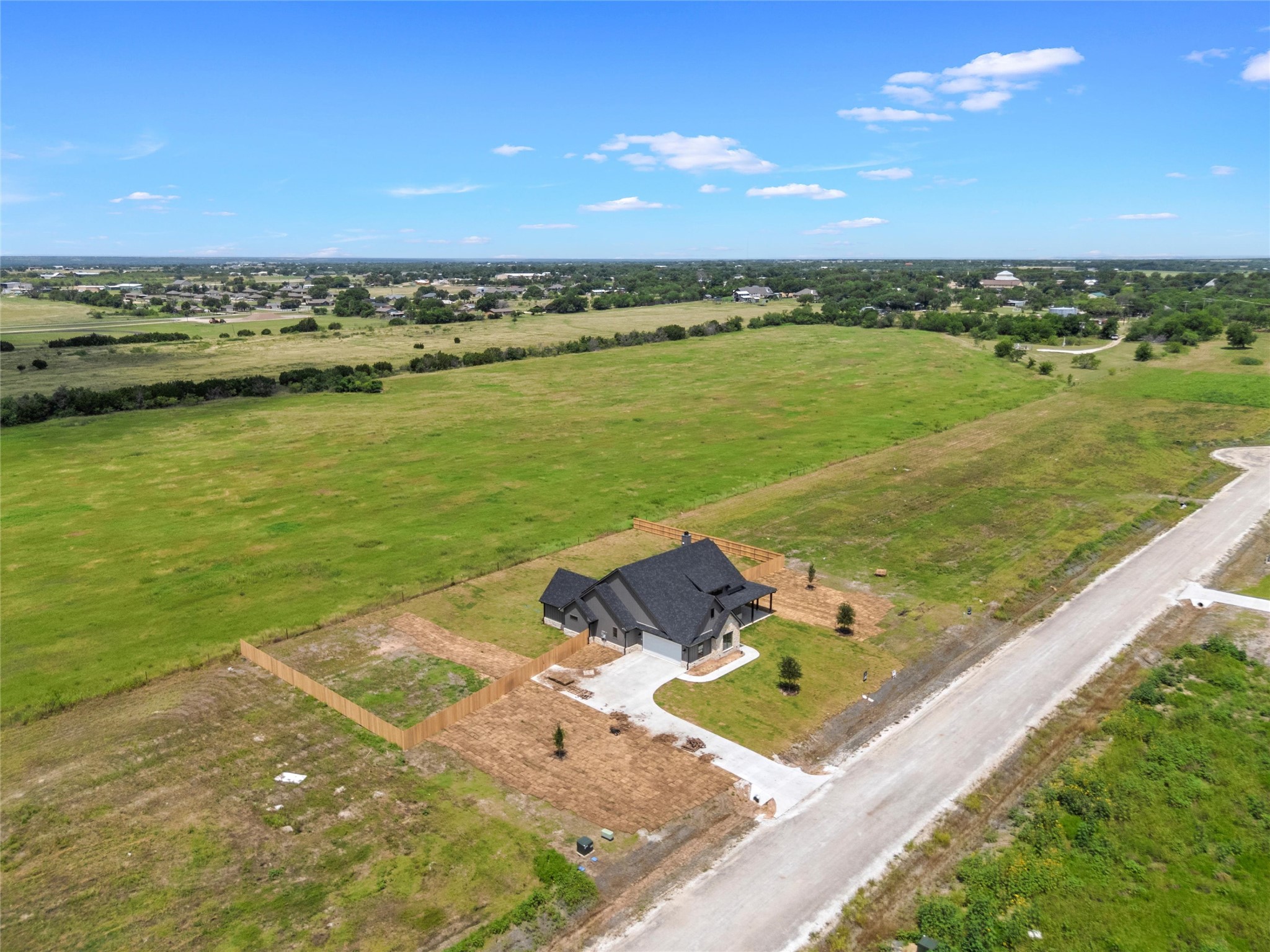 407 Lacek Mill Road China Spring TX 76633