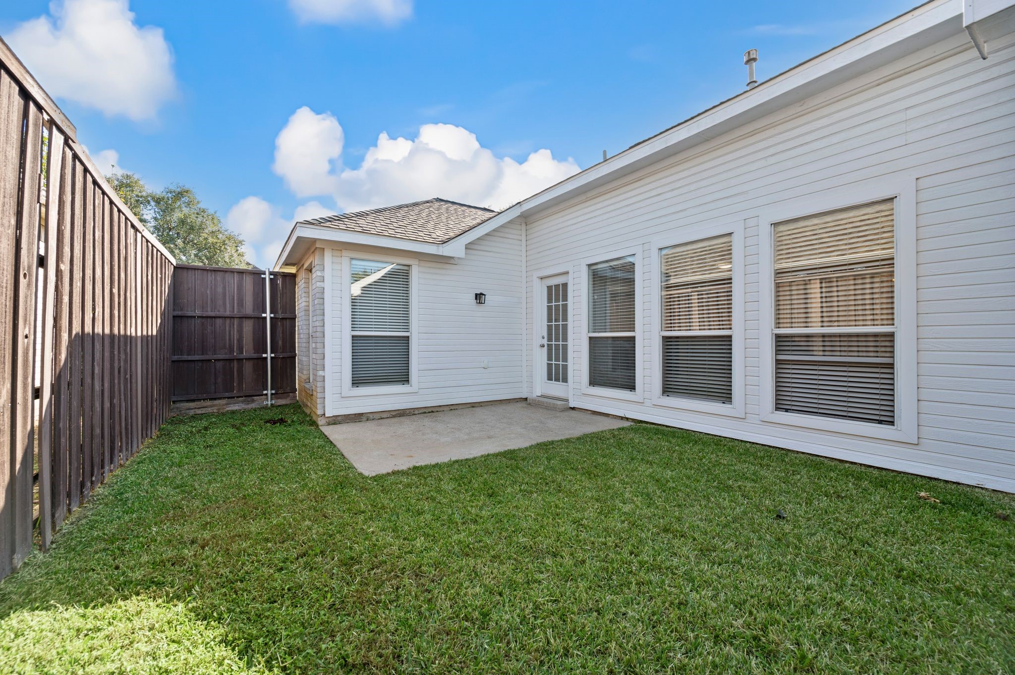 1712 Imperial Drive Carrollton TX 75007