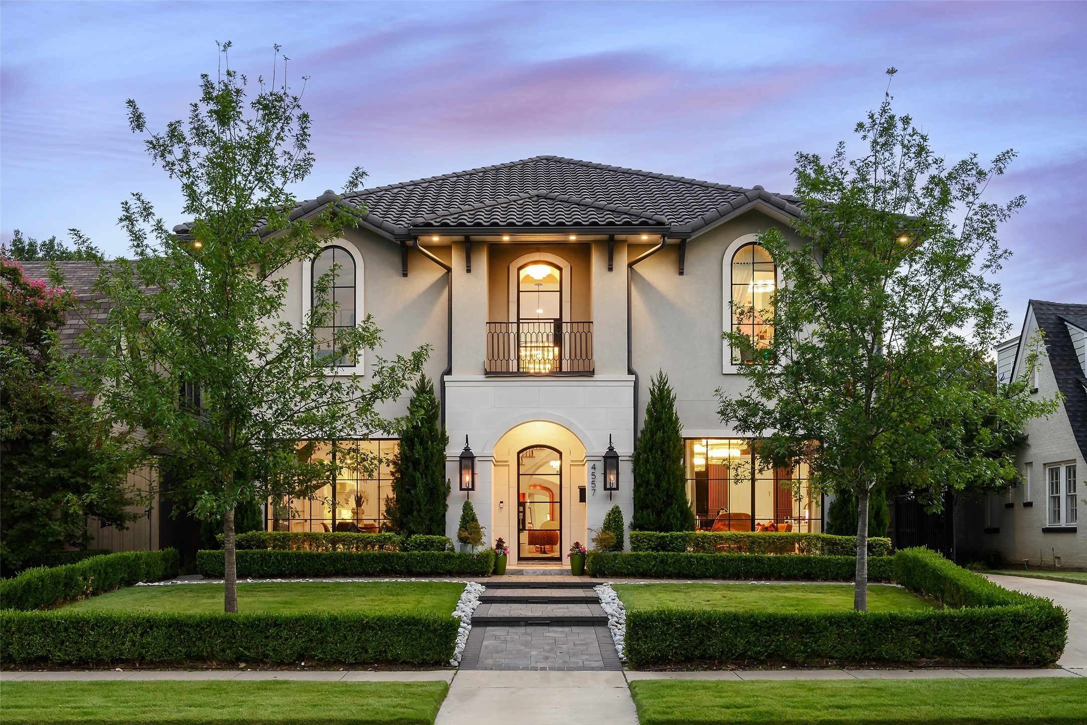 Highland Park TX, 4557 Belclaire Avenue