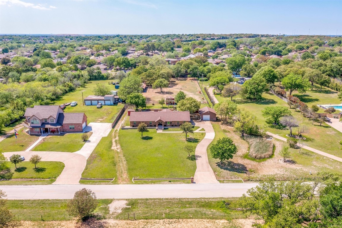 5212 Hidden Oaks Lane Arlington TX 76017