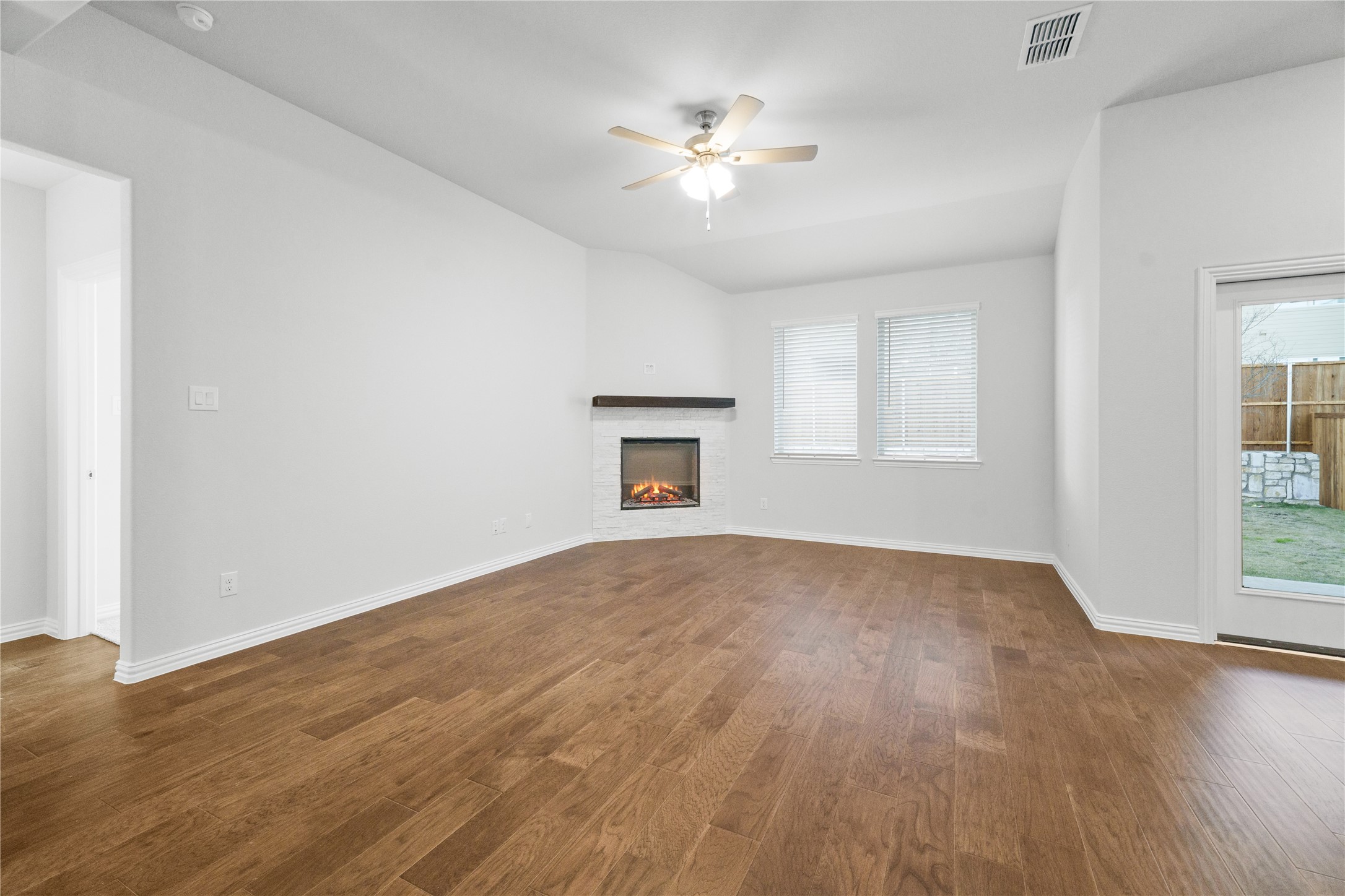 1612 Dove Drive Princeton TX 75407