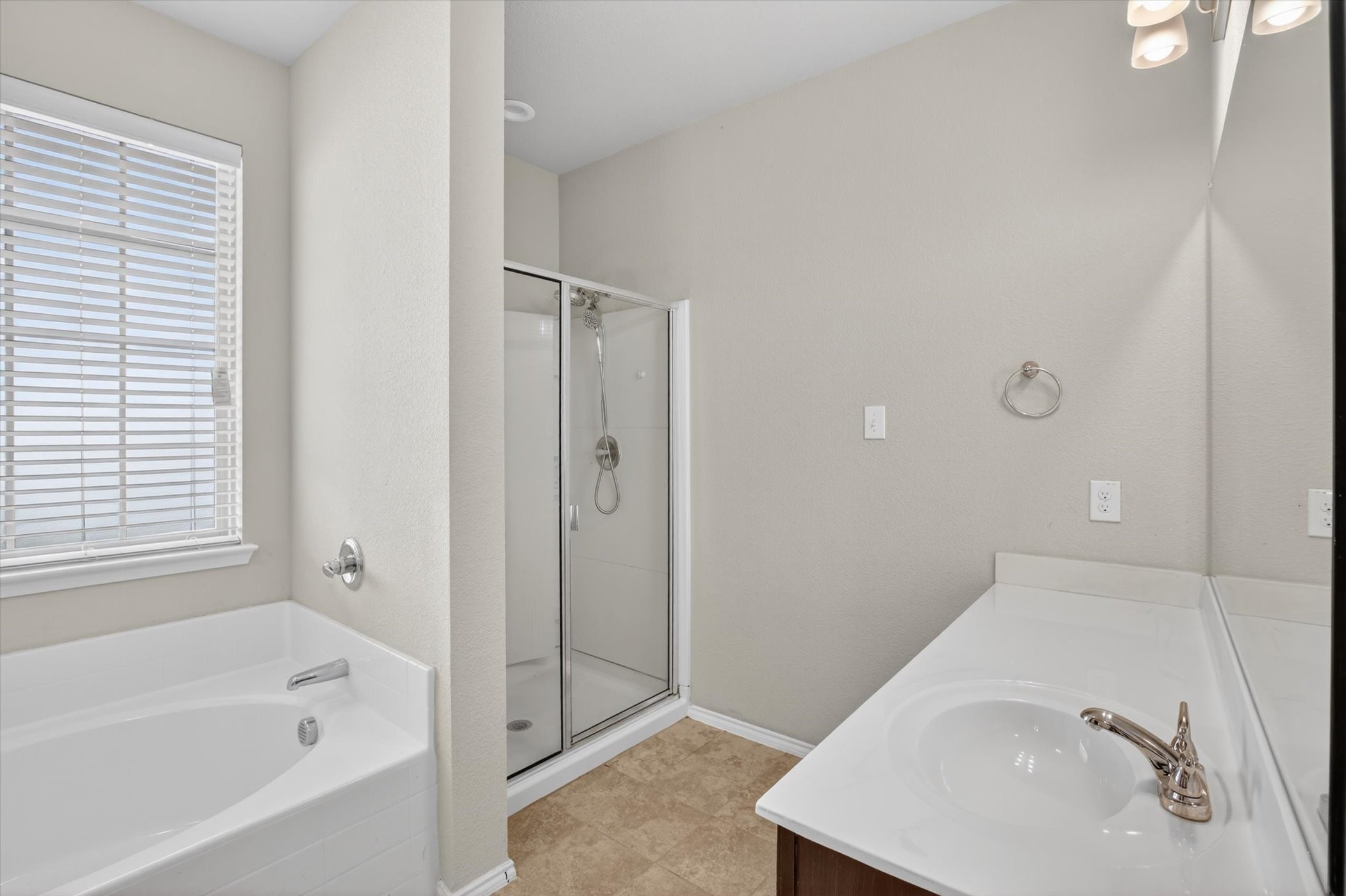 107 Cantle Street Waxahachie TX 75165