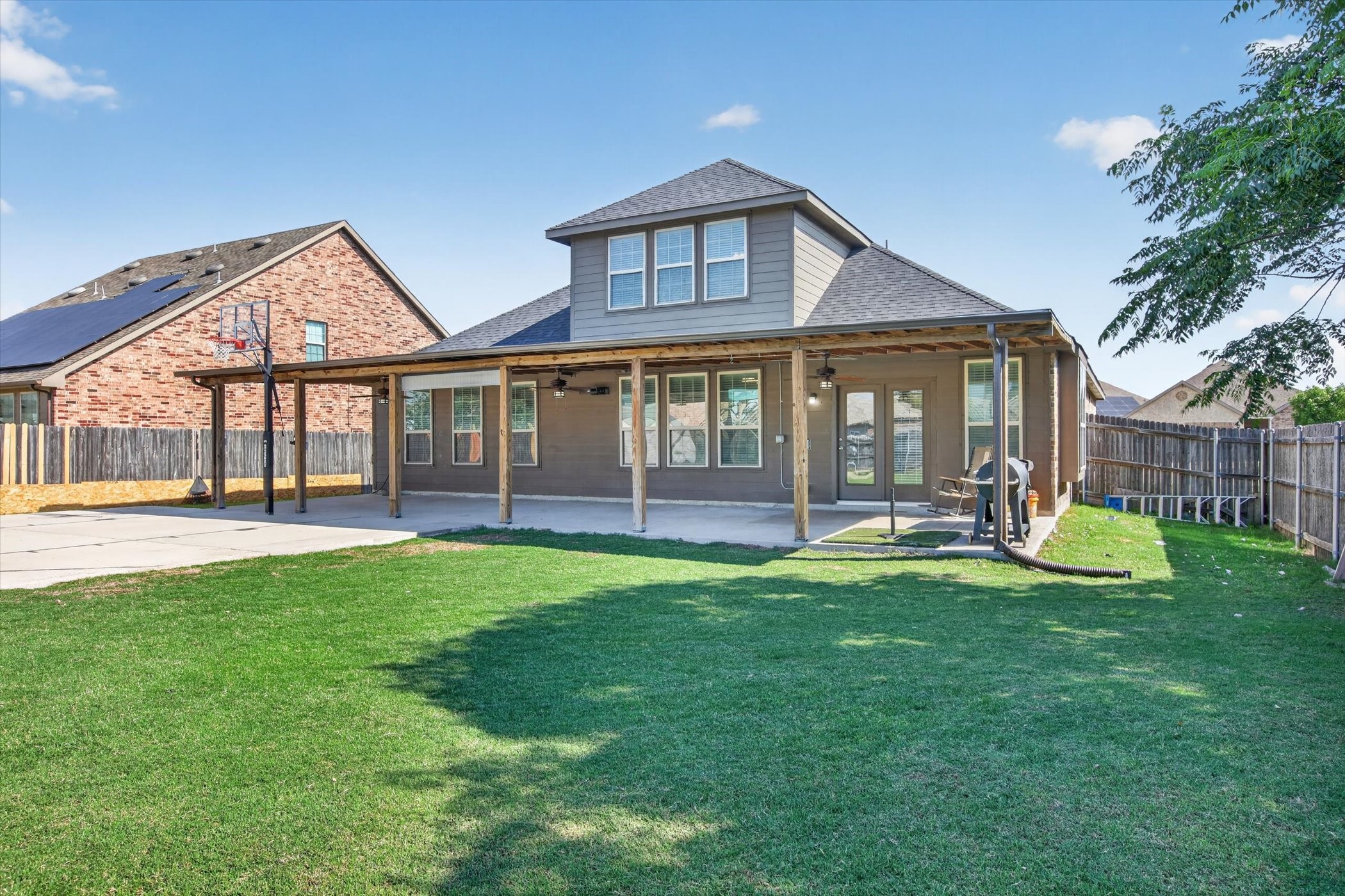 107 Cantle Street Waxahachie TX 75165