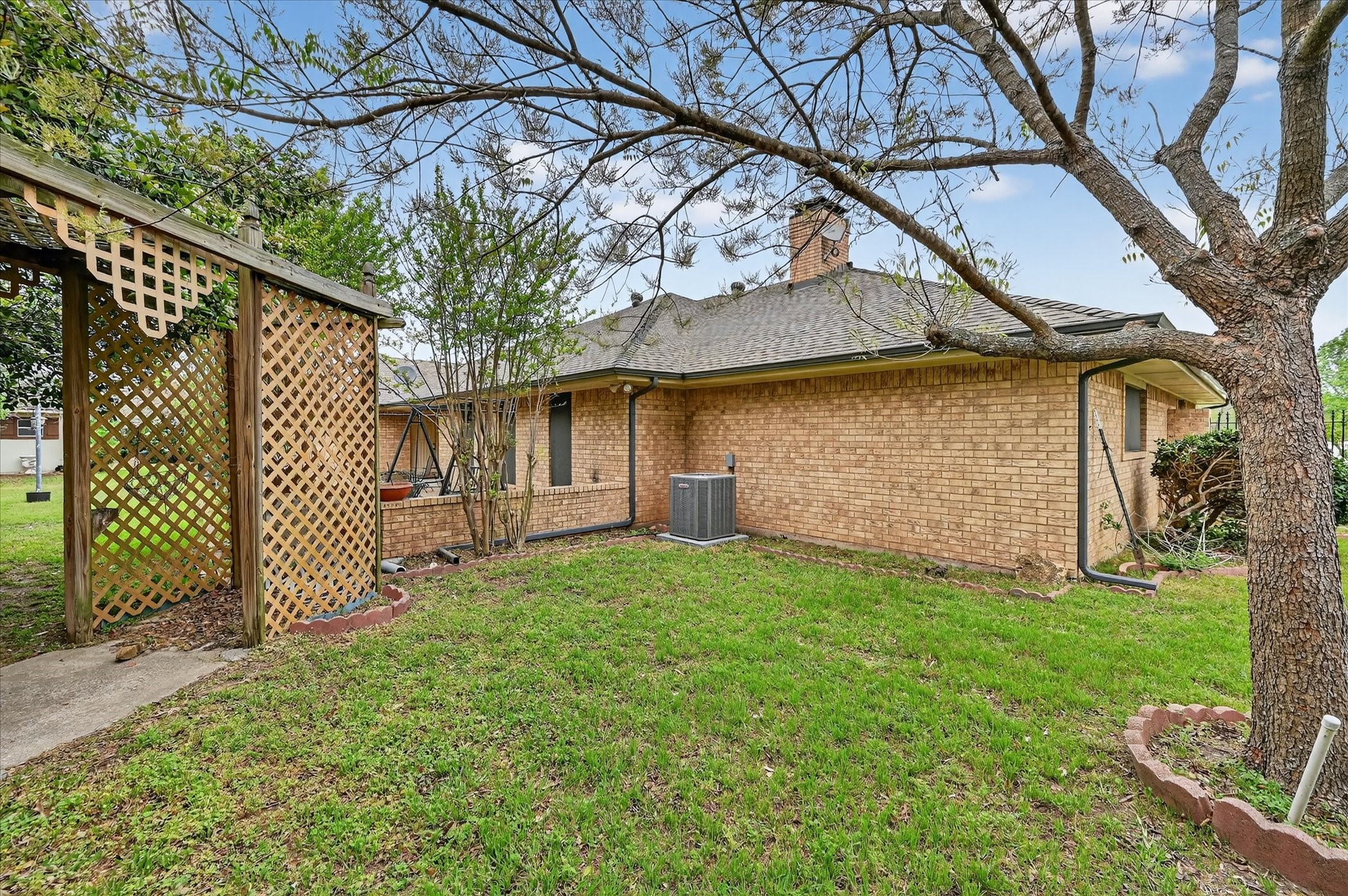 1605 Heather Court Cleburne TX 76033