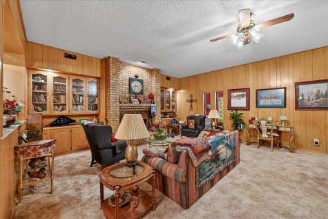 1605 Heather Court Cleburne TX 76033