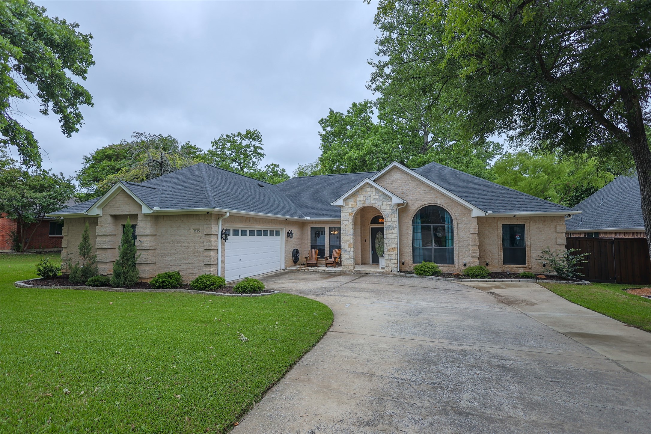 1805 Spinnaker Lane Azle TX 76020