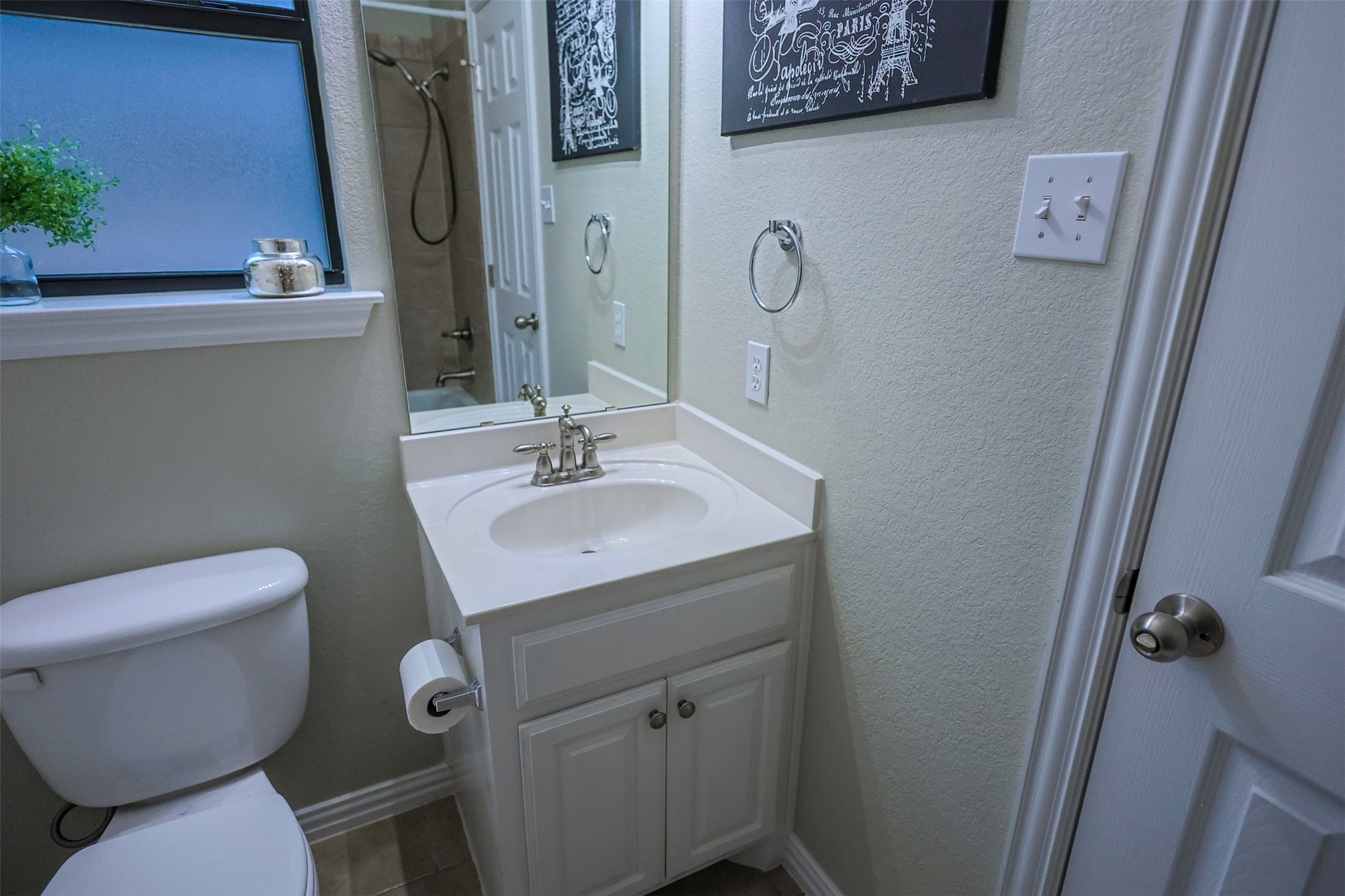 1805 Spinnaker Lane Azle TX 76020