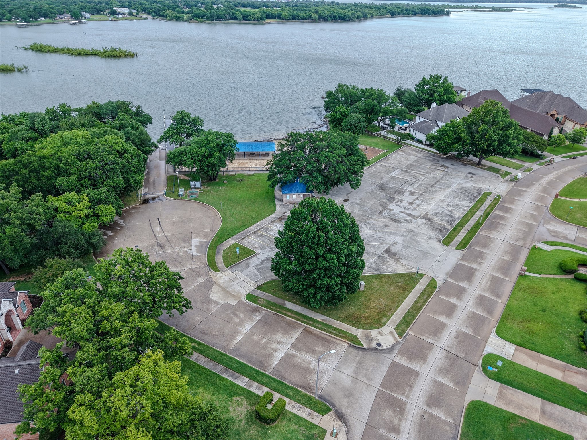 1805 Spinnaker Lane Azle TX 76020