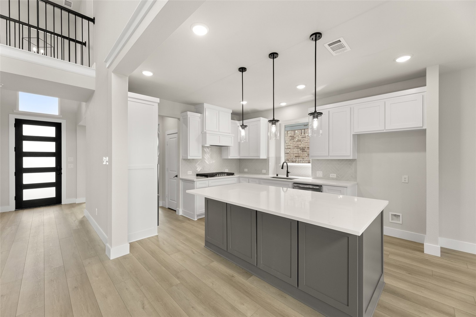 1328 Cash Street Burleson TX 76028