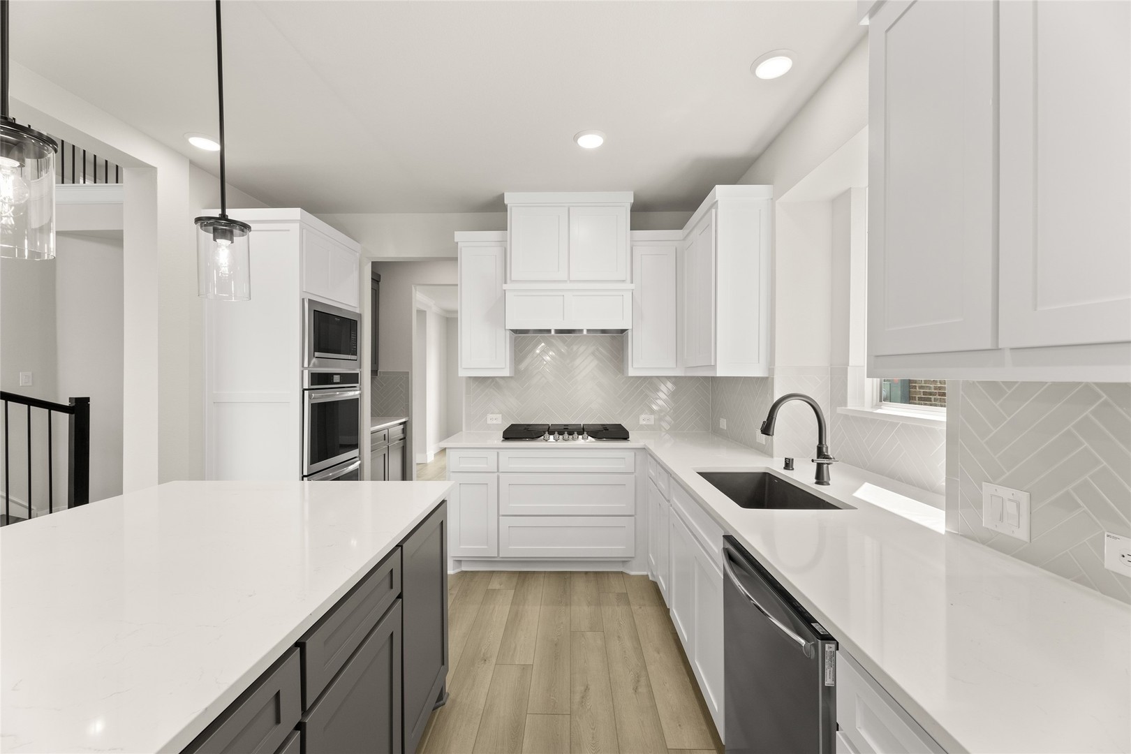 1328 Cash Street Burleson TX 76028