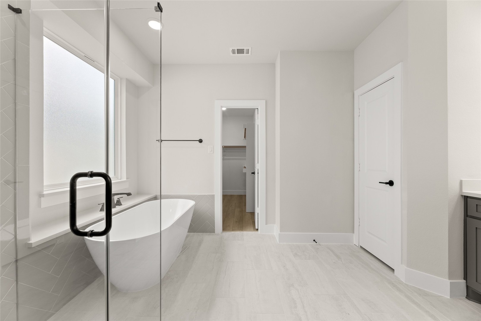 1328 Cash Street Burleson TX 76028