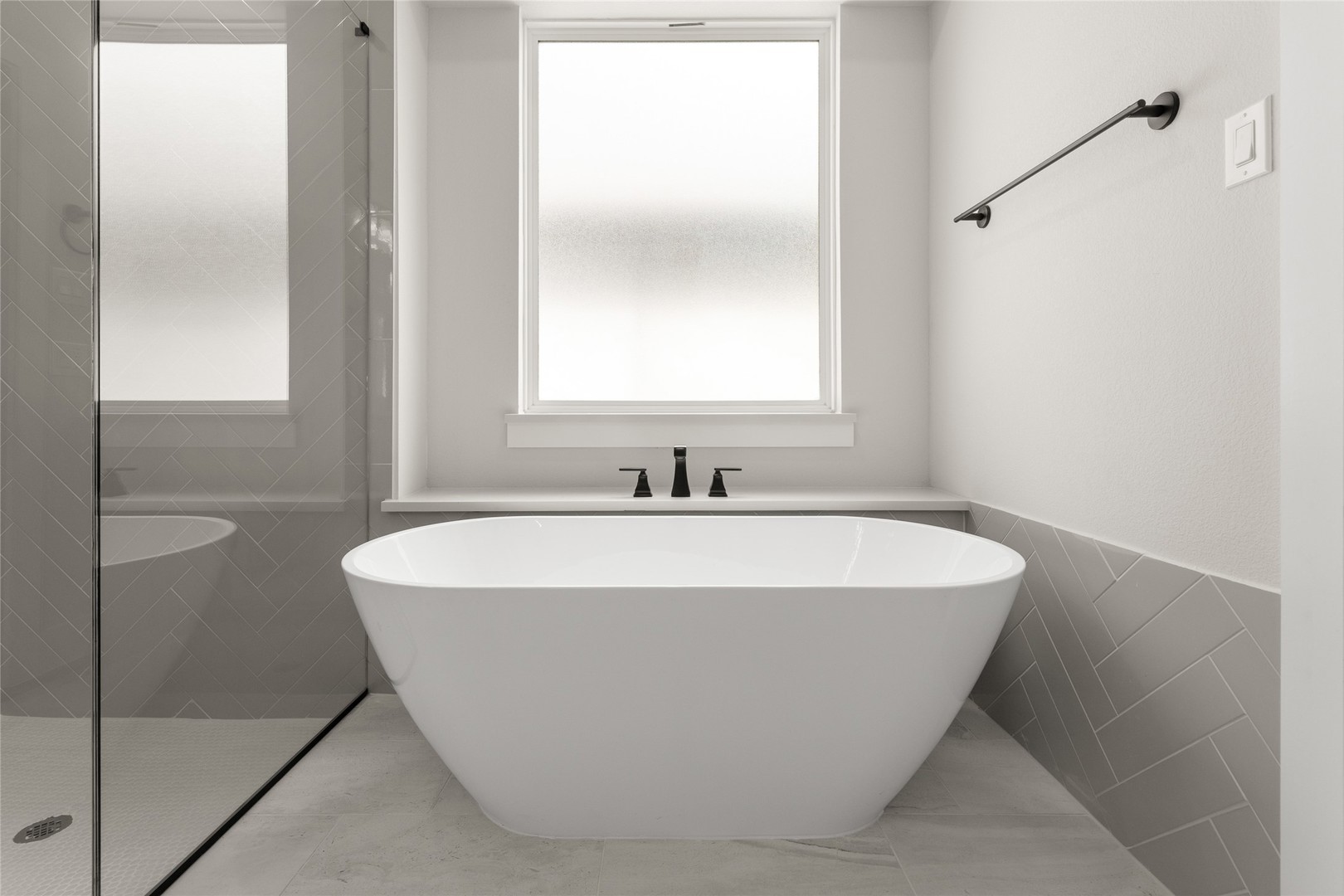 1328 Cash Street Burleson TX 76028