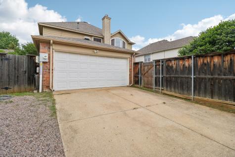 1318 Pinehurst Drive Lewisville TX 75077