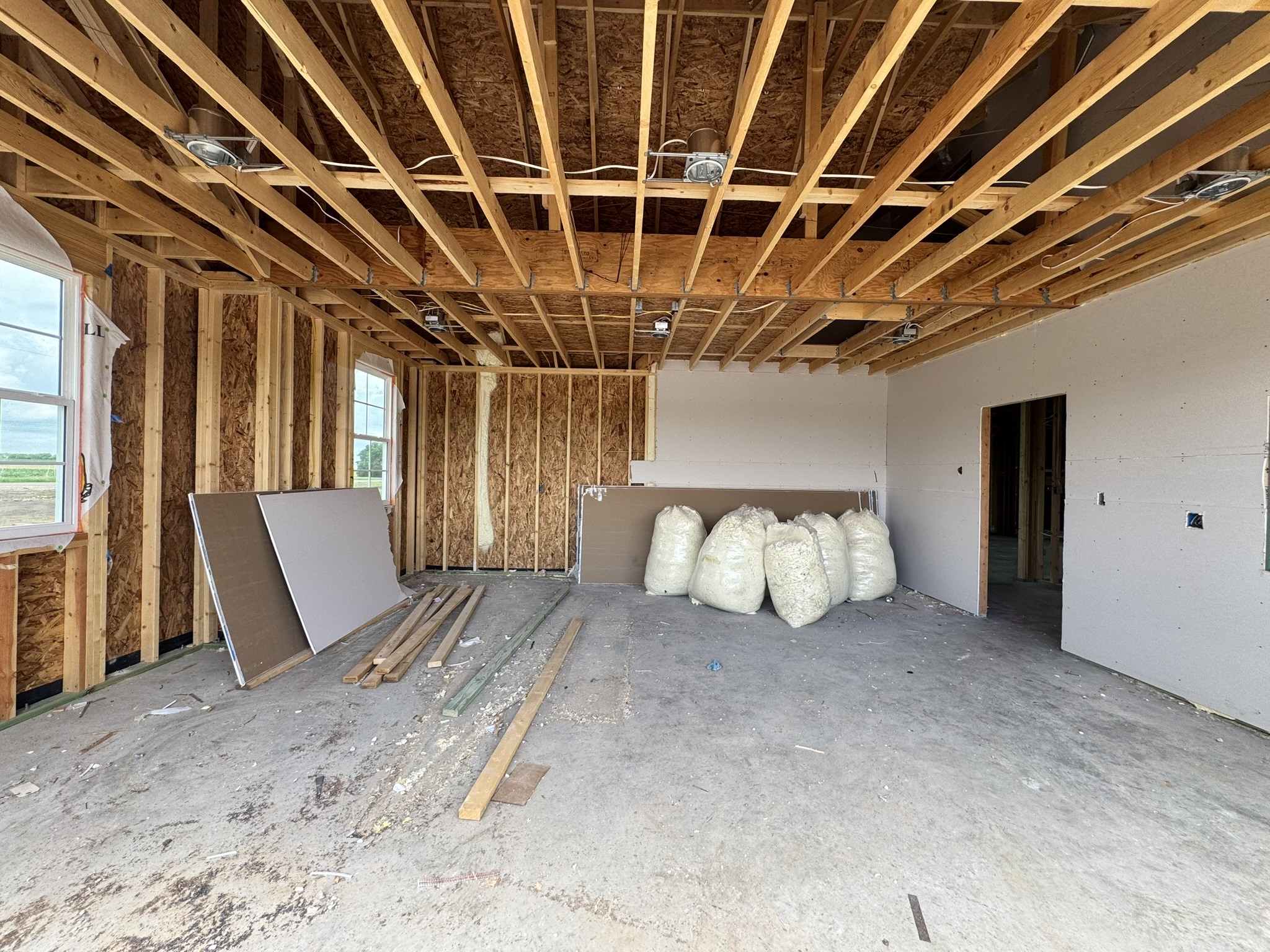 173 Willow Branch Road Mcgregor TX 76657