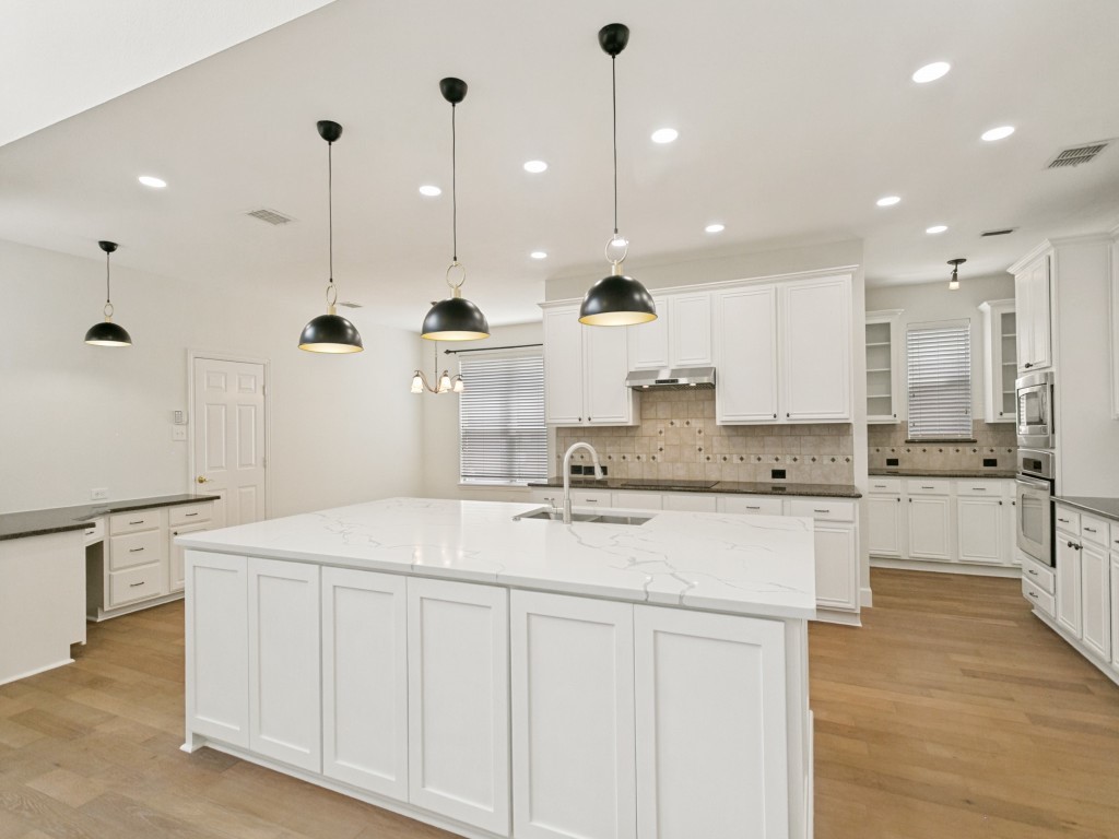 3525 Dripping Springs Drive Plano TX 75025