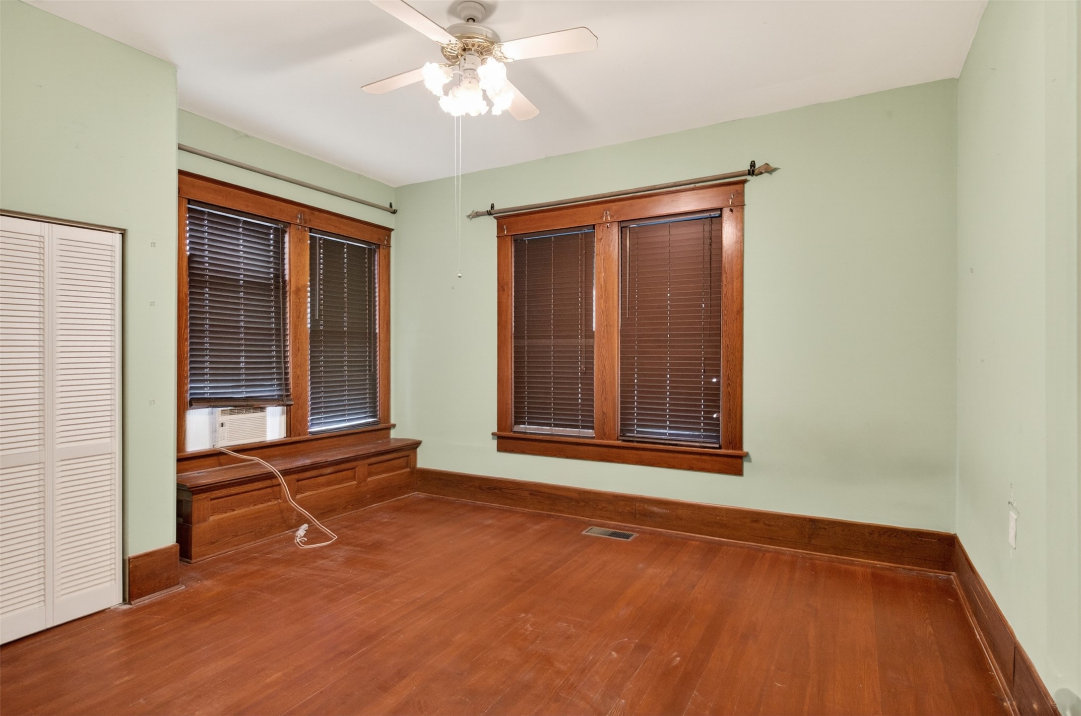 323 College Street Minden LA 71055