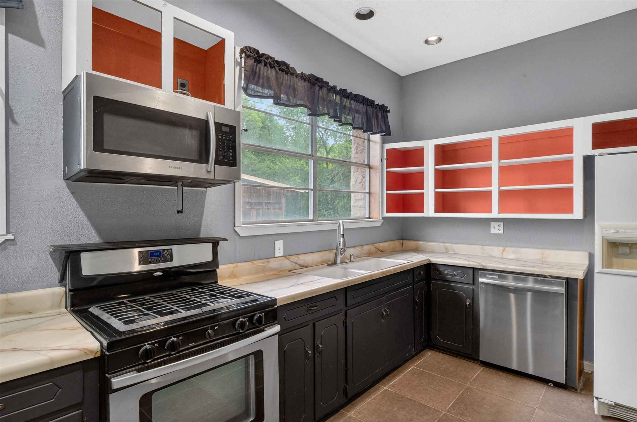323 College Street Minden LA 71055