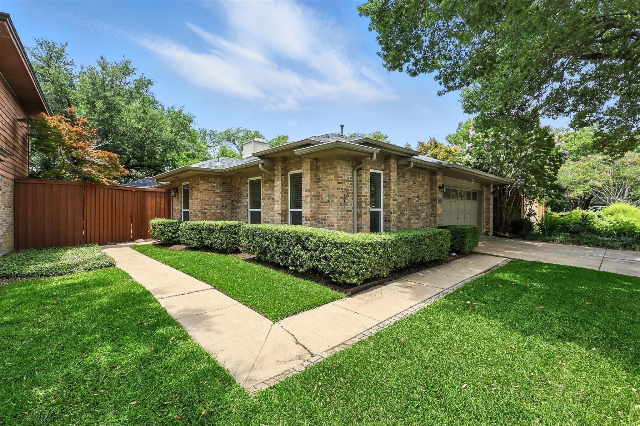 1215 Boardwalk Street Arlington TX 76011