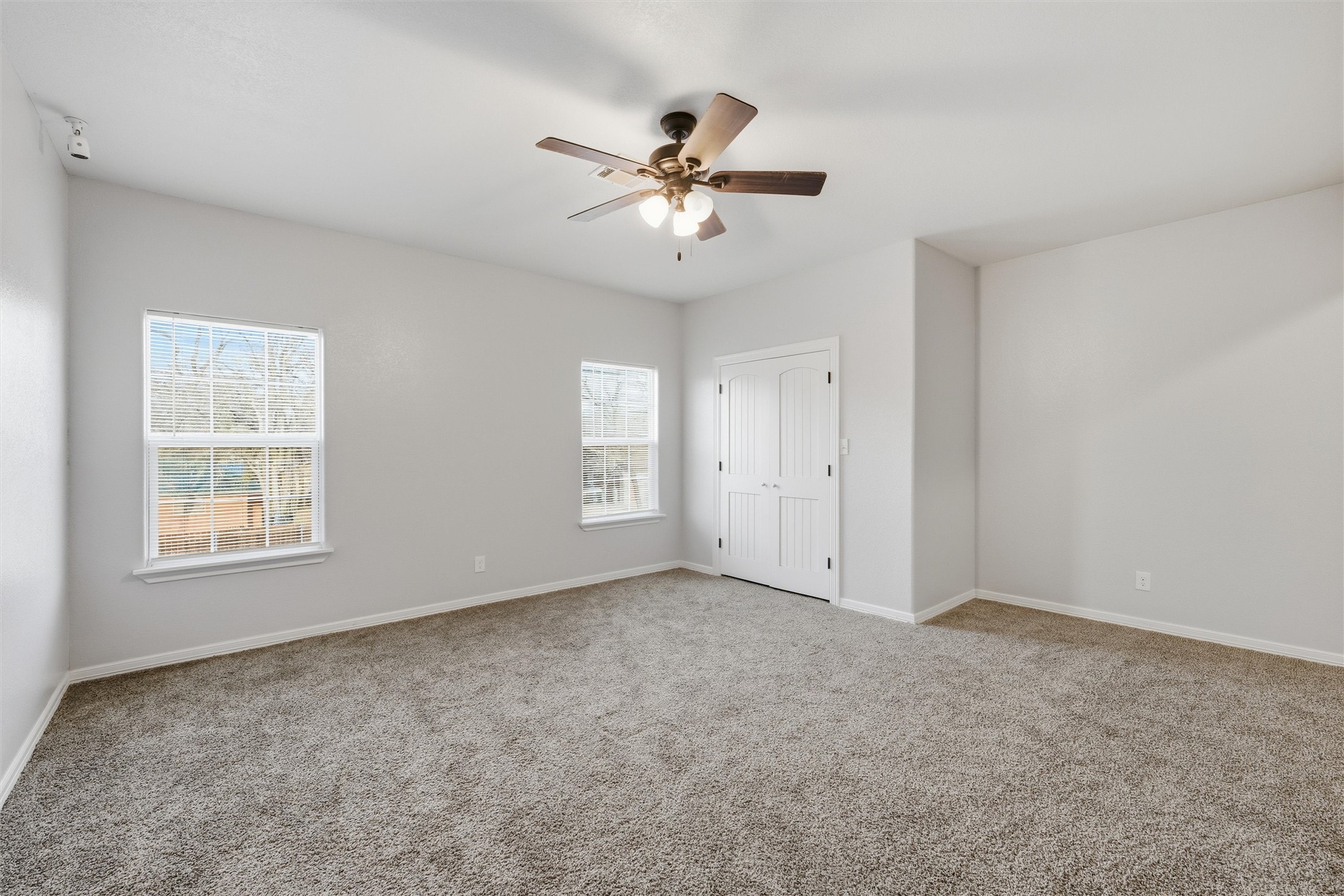 1205 Avenue B Lacy Lakeview TX 76705