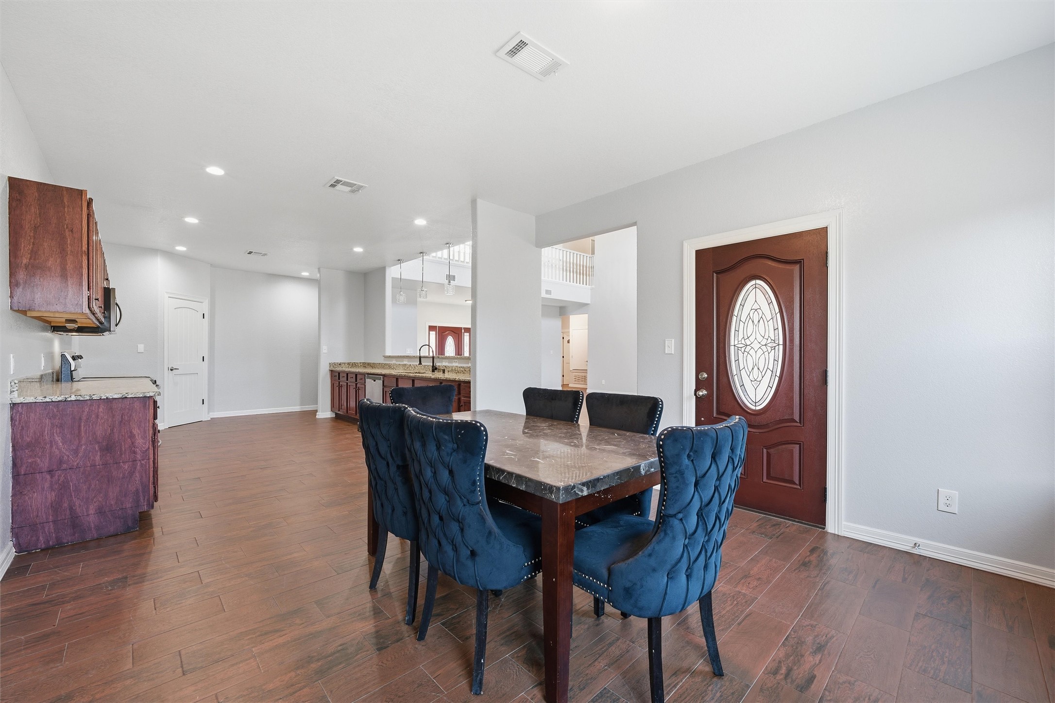 1205 Avenue B Lacy Lakeview TX 76705