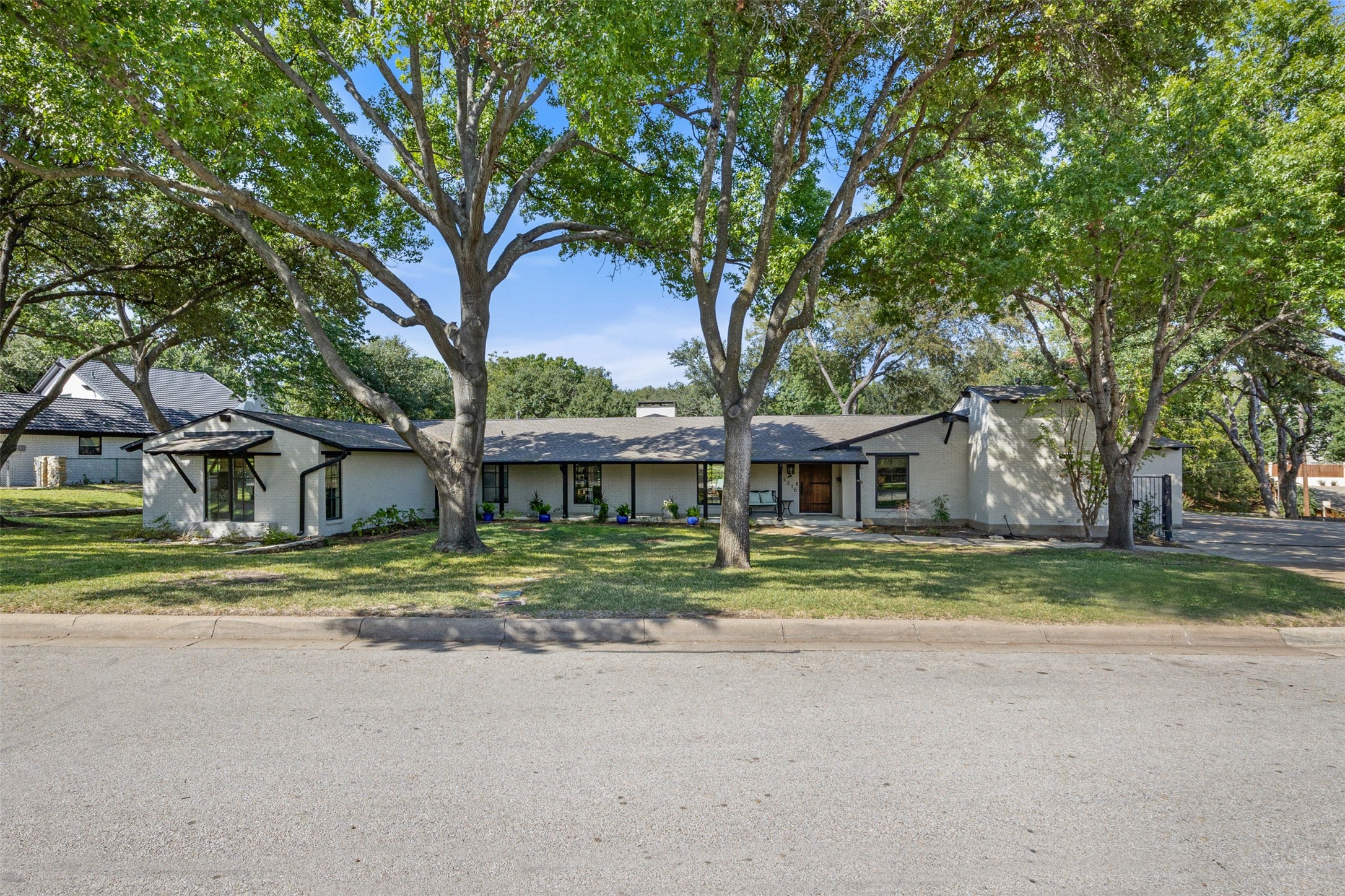 4316 Briarhaven Road Fort Worth TX 76109