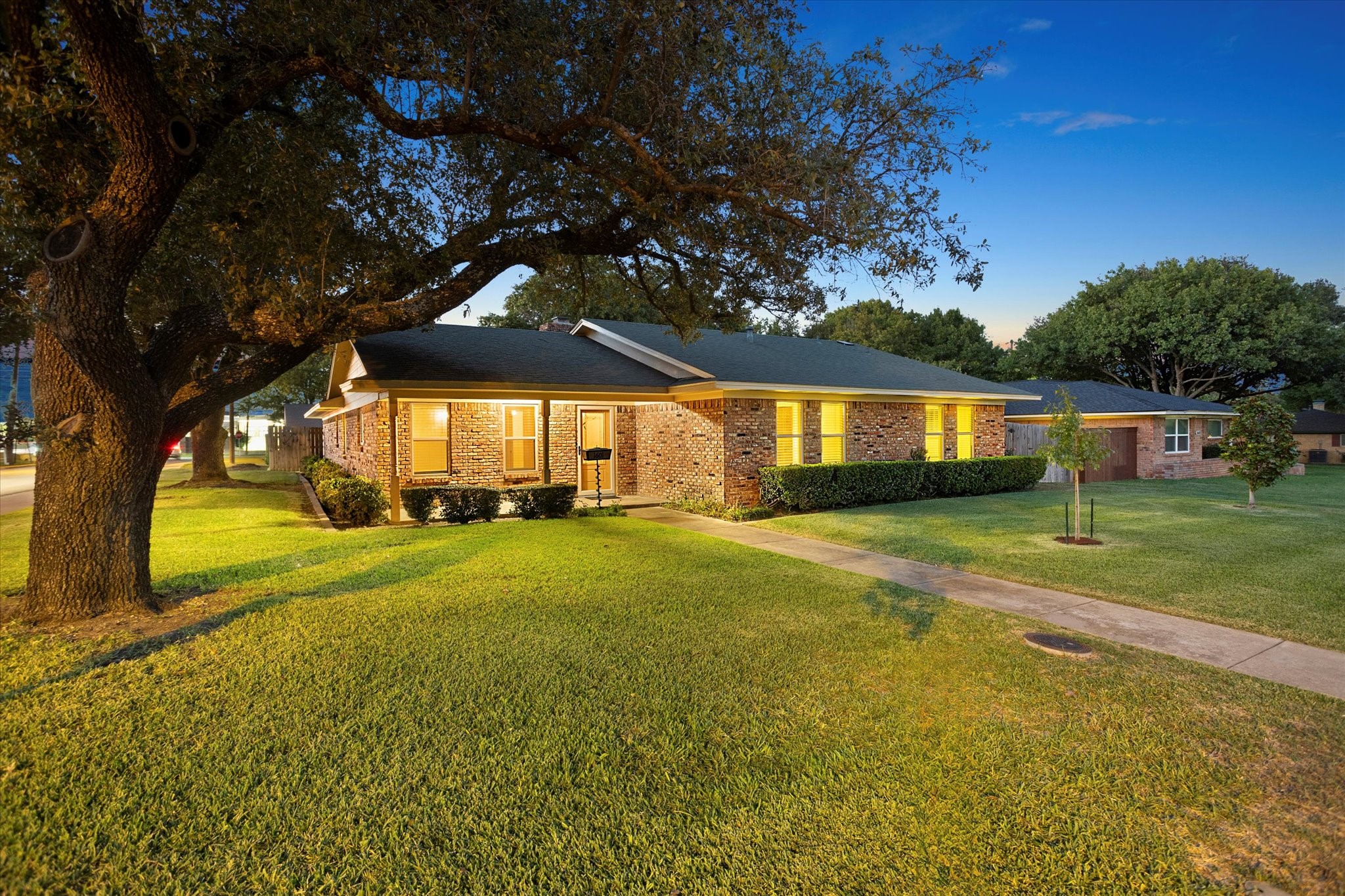 1601 Little Creek Drive Waxahachie TX 75165