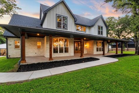 608 Glade Stream Court Azle TX 76020