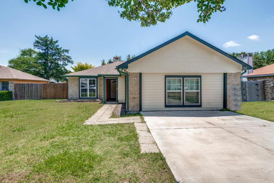 7410 Jessica Way Rowlett TX 75089