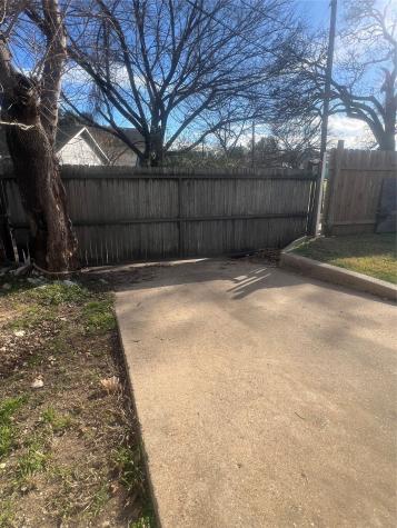 10636 Wessex Drive Dallas TX 75217