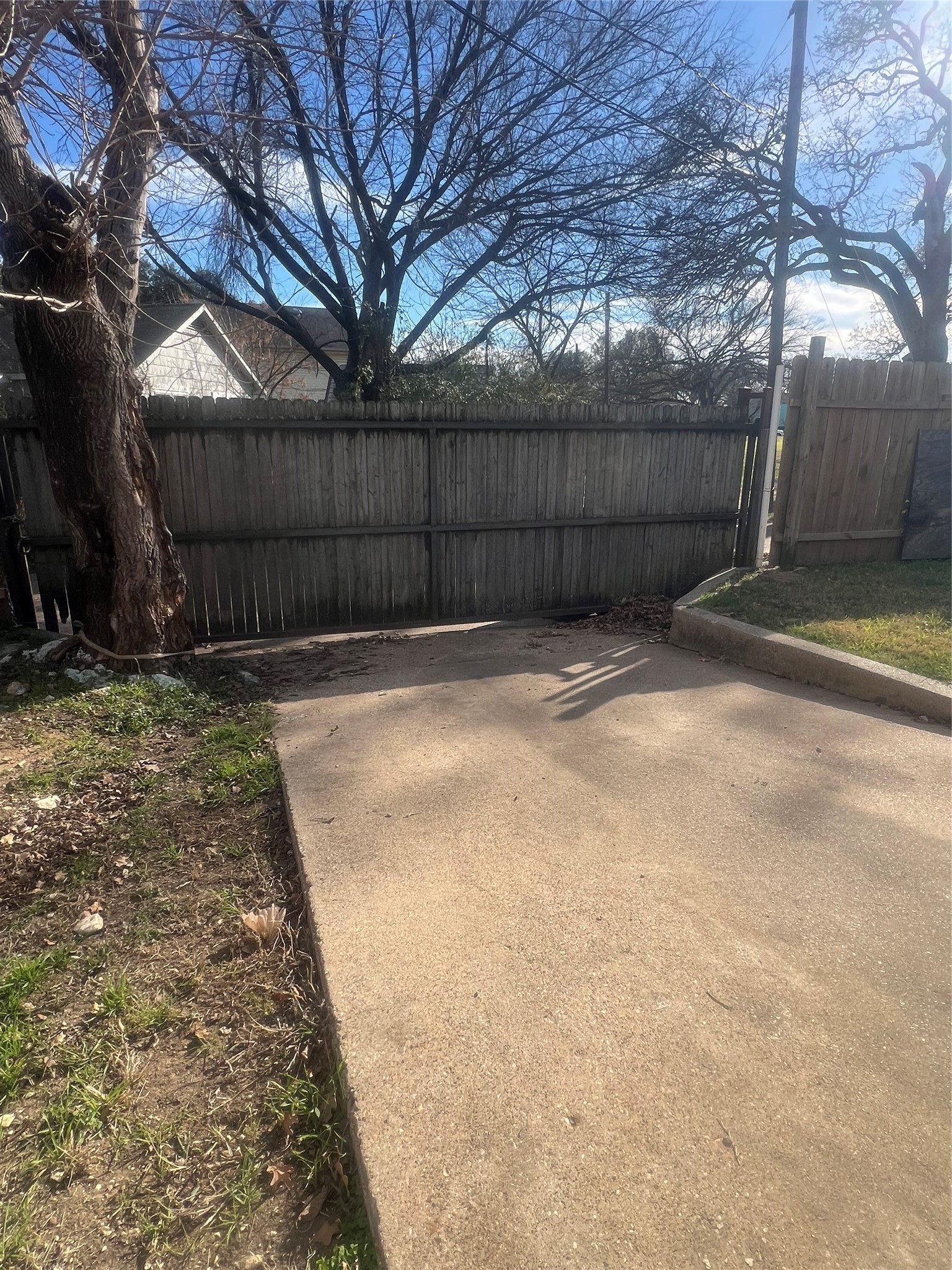 10636 Wessex Drive Dallas TX 75217