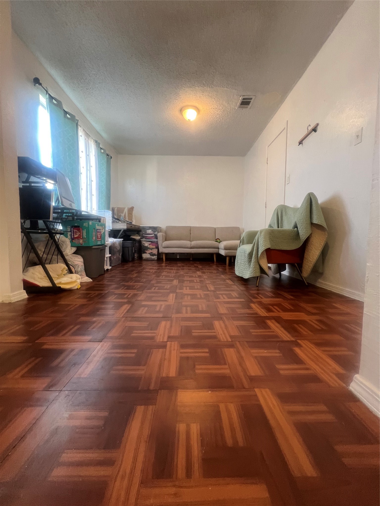 10636 Wessex Drive Dallas TX 75217