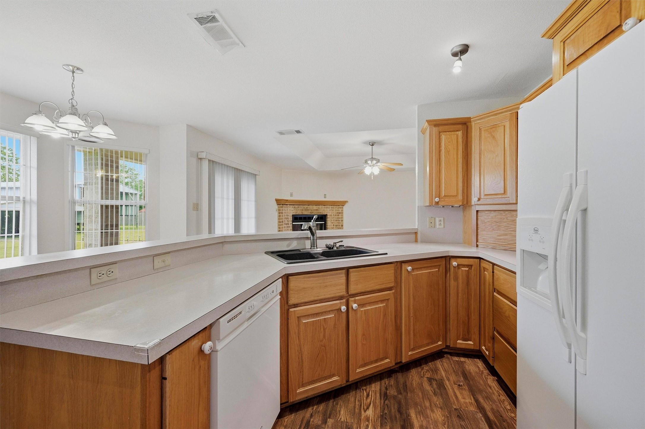 1808 E Fm 120 Denison TX 75021