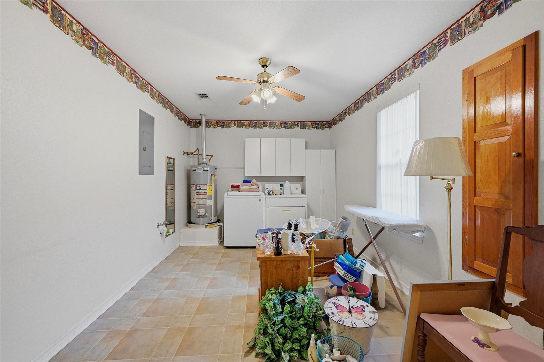 1808 E Fm 120 Denison TX 75021