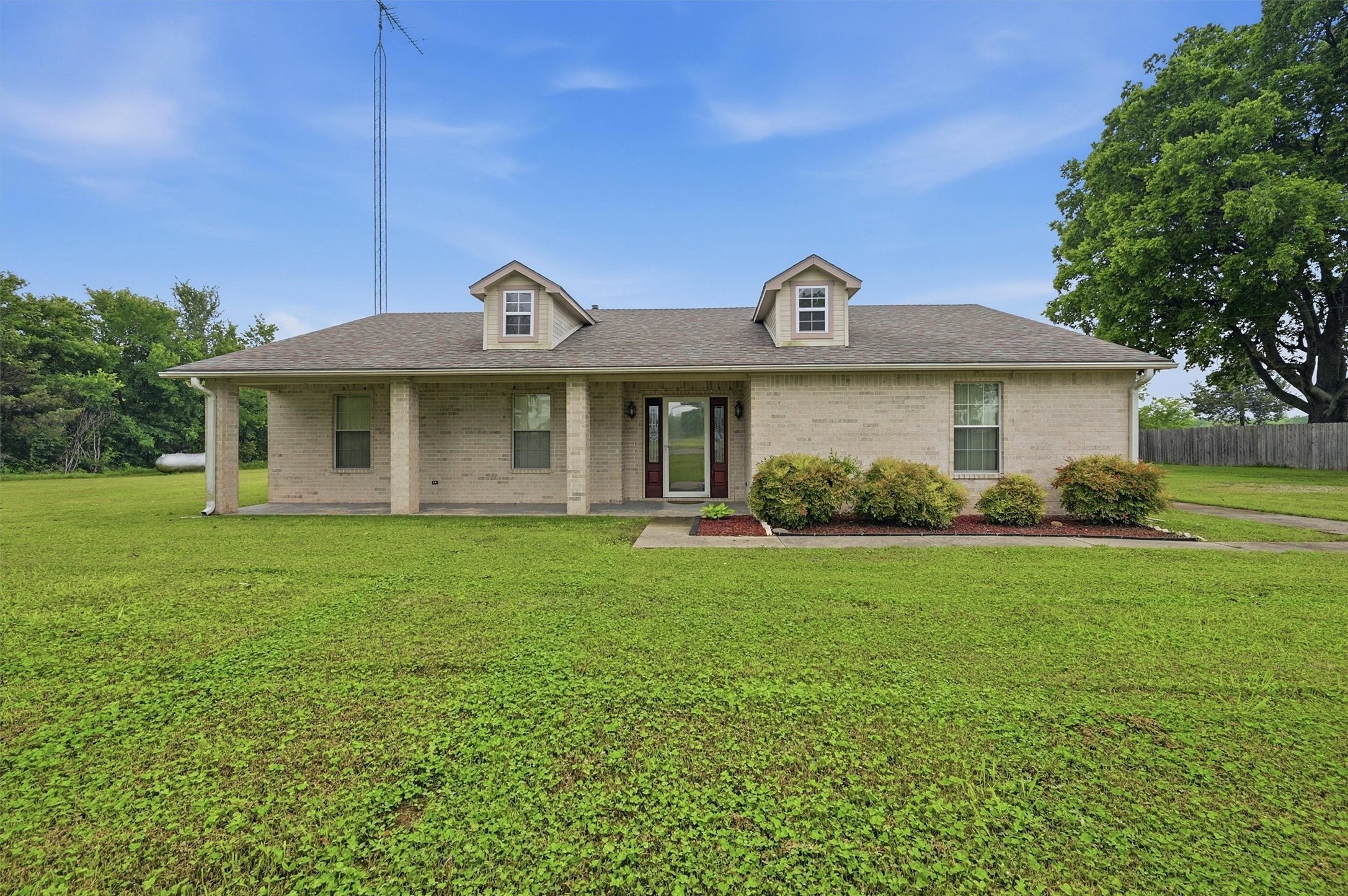 1808 E Fm 120 Denison TX 75021