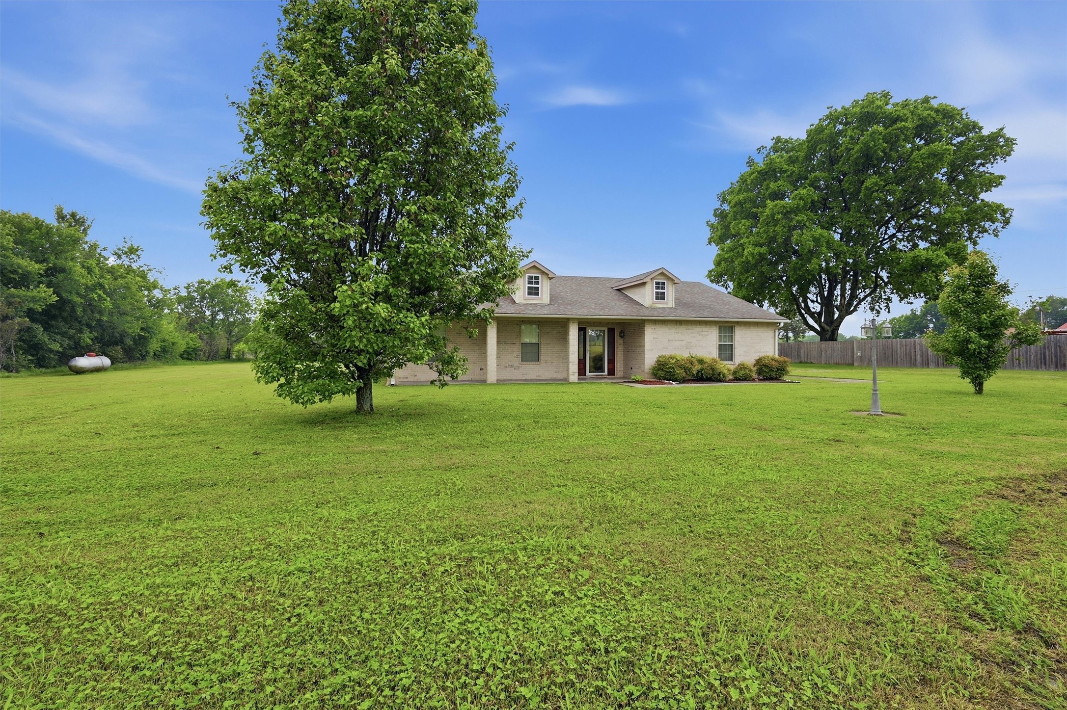 1808 E Fm 120 Denison TX 75021