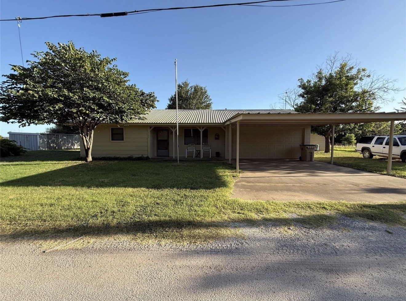 105 W Elm Street Gustine TX 76455